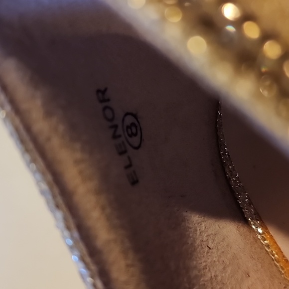 Lauren Lorraine "Elenor" nude size 8. New.  Looks more gold to me! - Picture 11 of 16